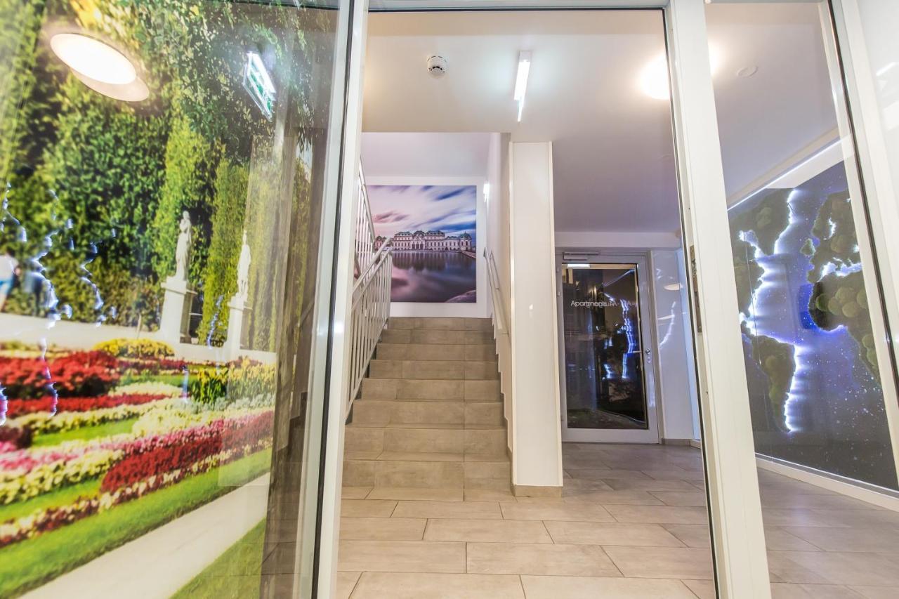 Smart Nano Living - Wien Hauptbahnhof - Self Check-In Bagian luar foto