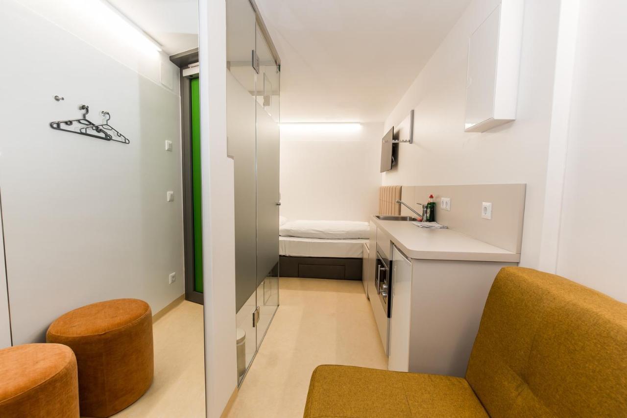 Smart Nano Living - Wien Hauptbahnhof - Self Check-In Bagian luar foto