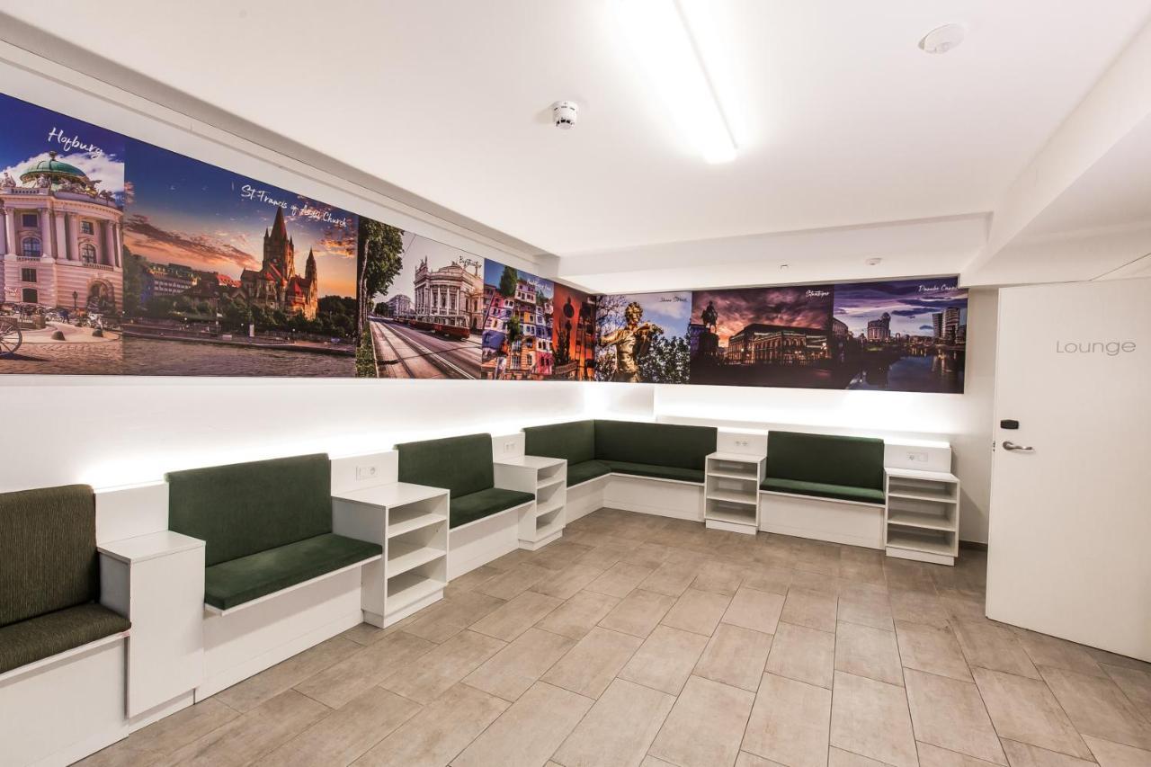 Smart Nano Living - Wien Hauptbahnhof - Self Check-In Bagian luar foto